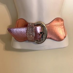 Women’s stretch fashion belt. Very cute